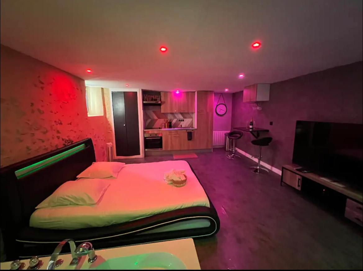 Love Queen Spa Detente Blois Exterior foto