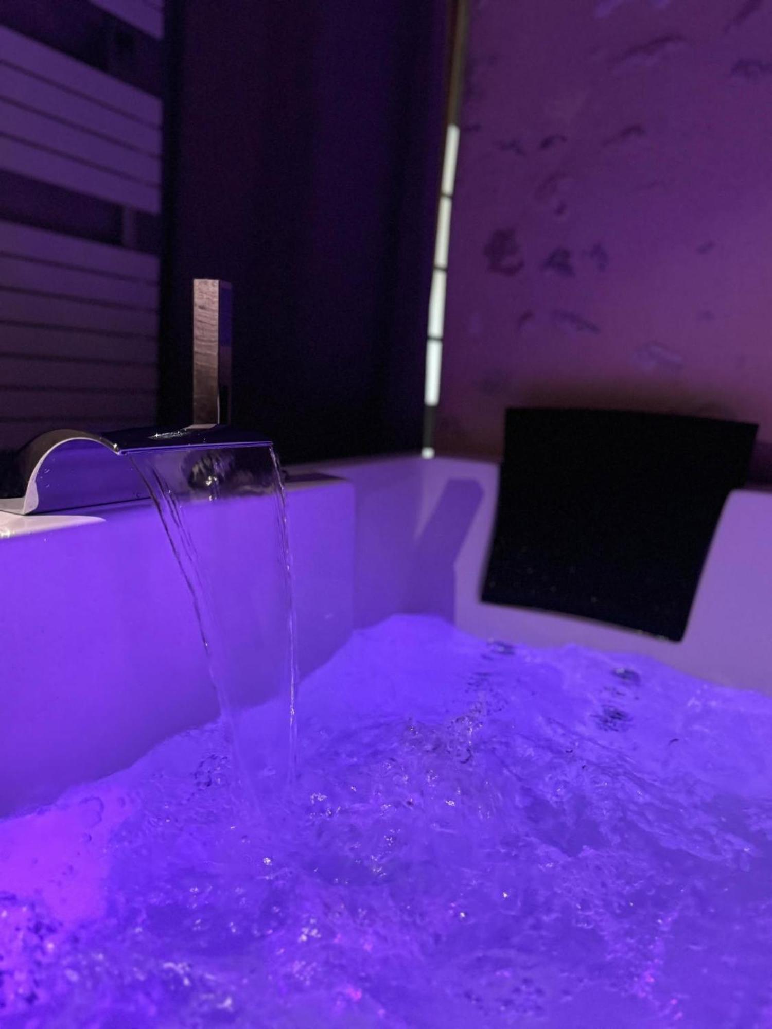 Love Queen Spa Detente Blois Exterior foto